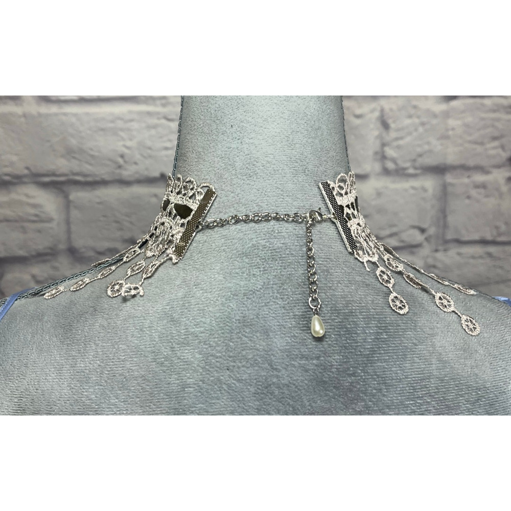 Handmade Upcycled Vintage Lace Choker with Dangling Lace Medallions - Picture 3 of 5